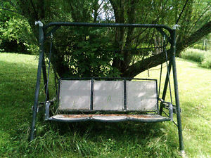 Balancoire de jardin a vendre quebec
