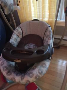 Balancoire bebe a vendre quebec
