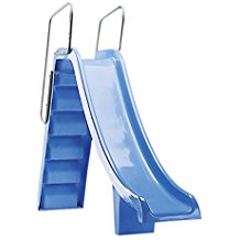 Piscine avec toboggan 41
