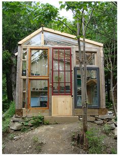 Serre de jardin autonome
