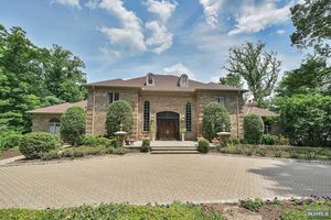 7 toboggan ridge rd saddle river nj
