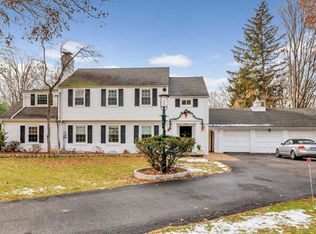 6 toboggan ridge road
