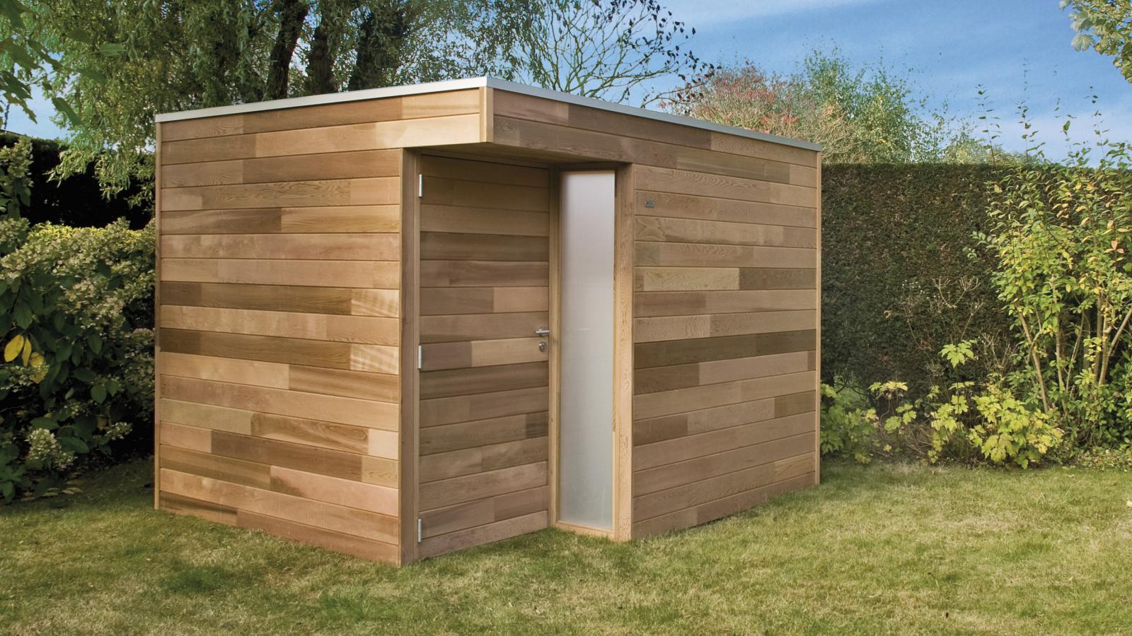 Petite cabane de jardin en bois
