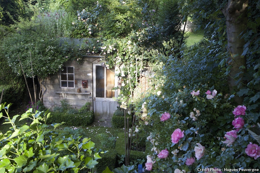 Cabane de jardin hugues peuvergne
