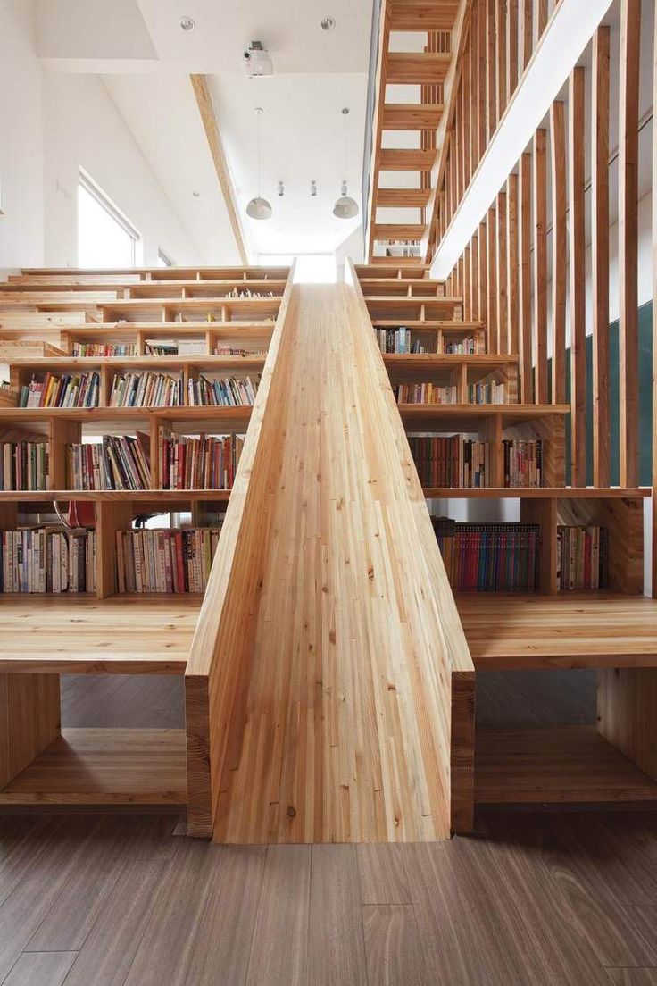 Toboggan escalier
