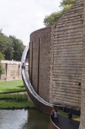 Toboggan nantes chateau
