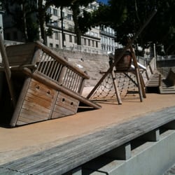 Toboggan quai lyon
