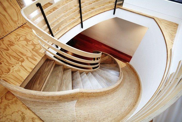 Toboggan jardin en pente

