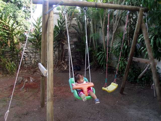 Balancoire noumea
