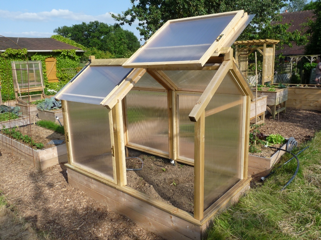 Serre de jardin pour potager
