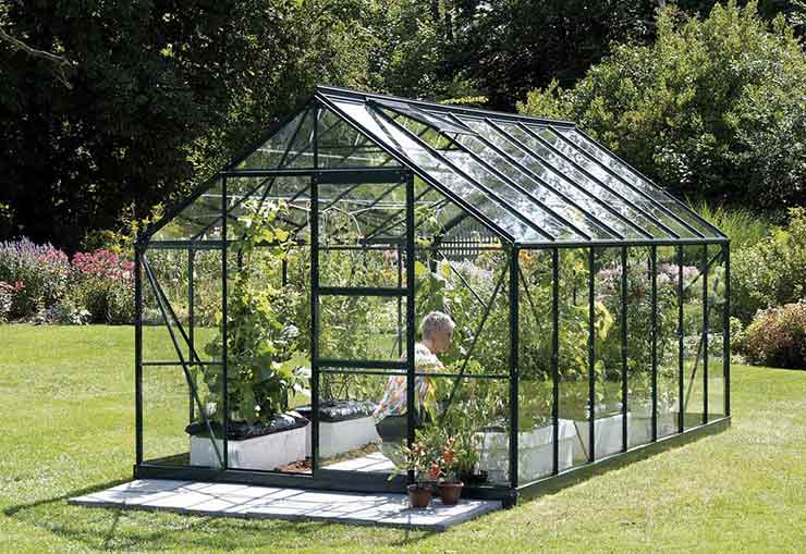 Une serre de jardin
