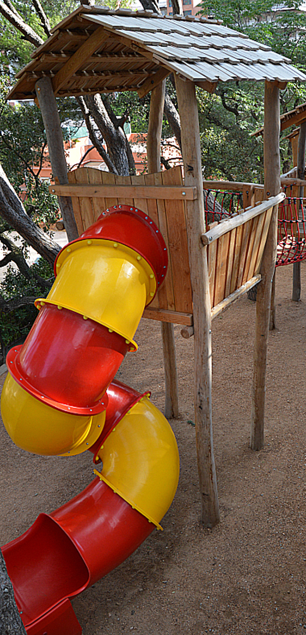 Toboggan quart tournant
