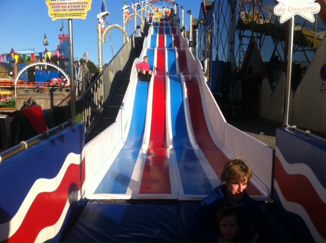 Toboggan geant a vendre
