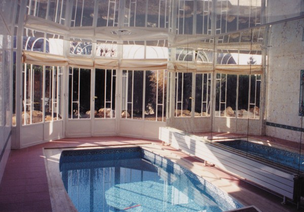 veranda fer forge piscine
