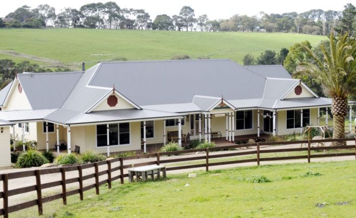 veranda country home