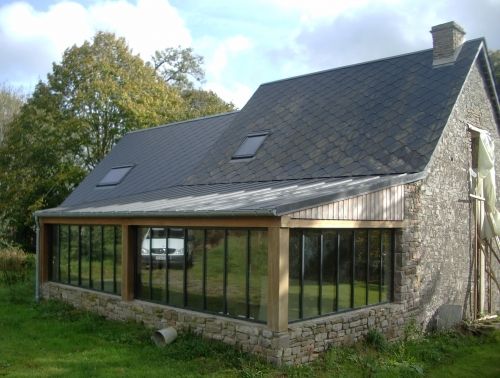 veranda maison pierre extÃ©rieur