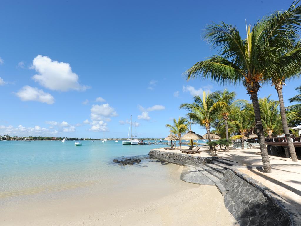veranda grand baie rates
