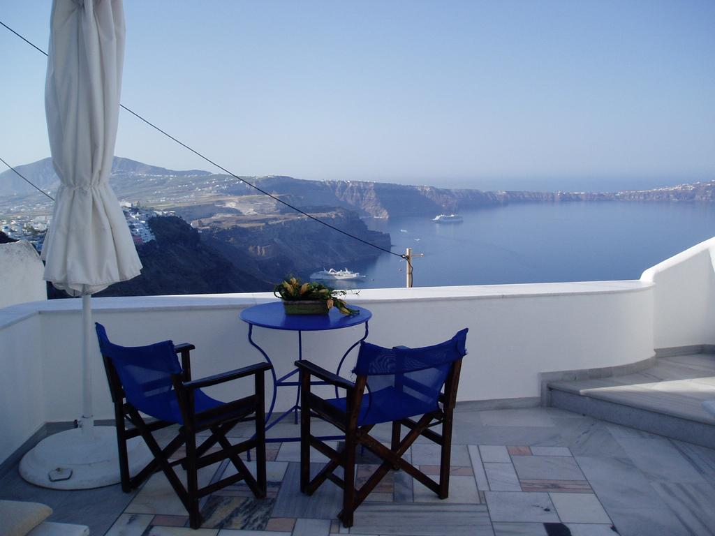 veranda view hotel santorini