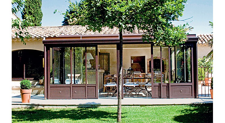 veranda sur maison provencale