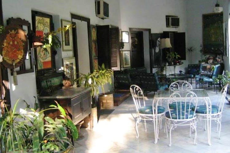verandah art gallery
