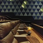 veranda luxe cinema avengers