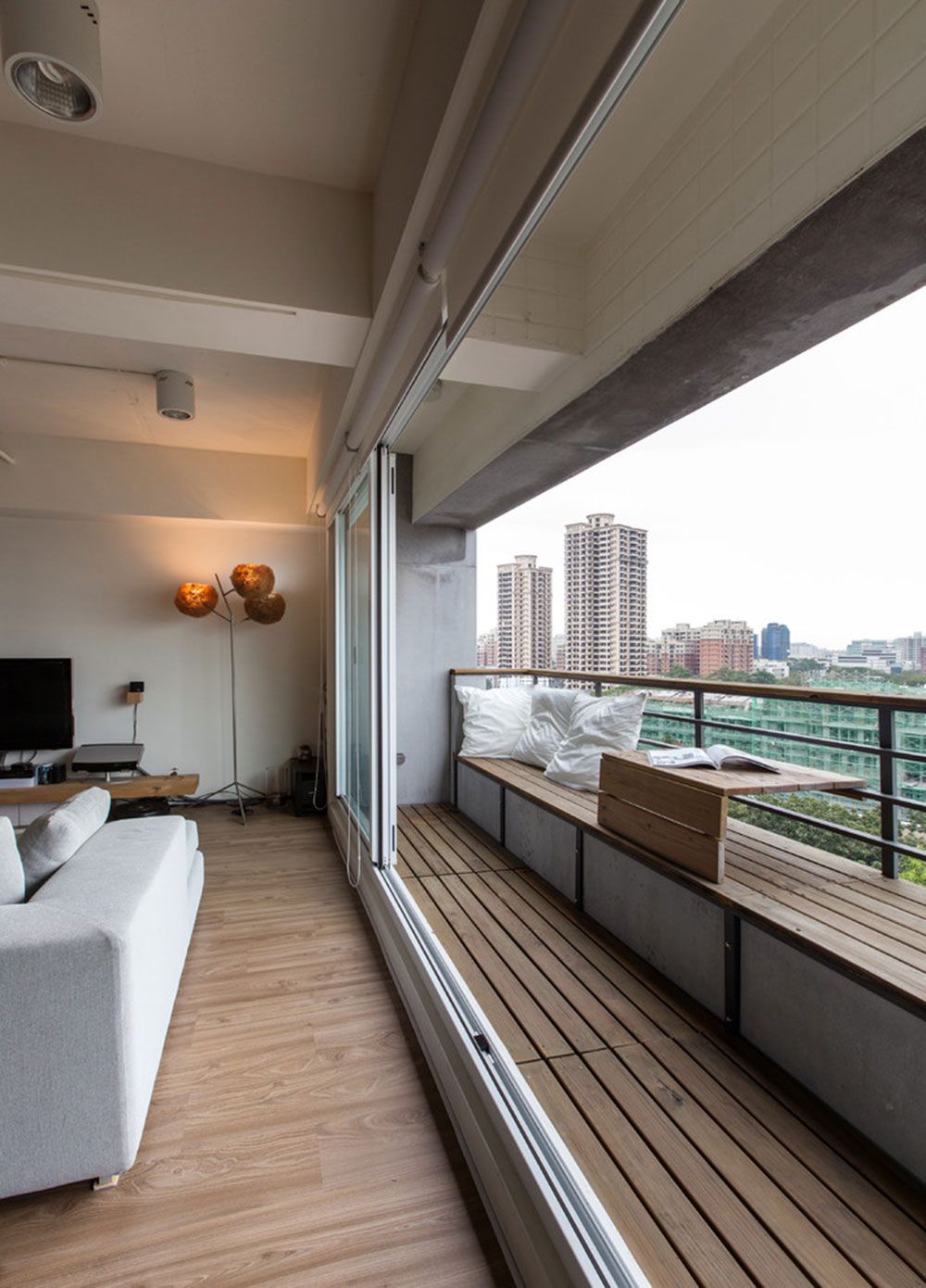 condo veranda design