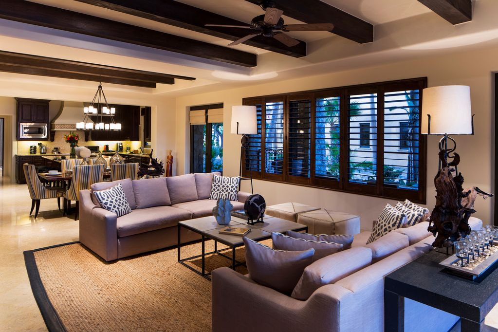 veranda jacuzzi