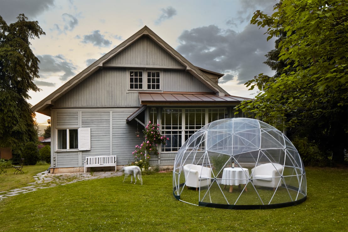 veranda garden igloo