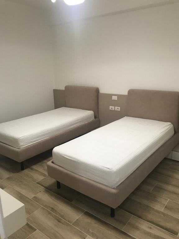 vlora center veranda