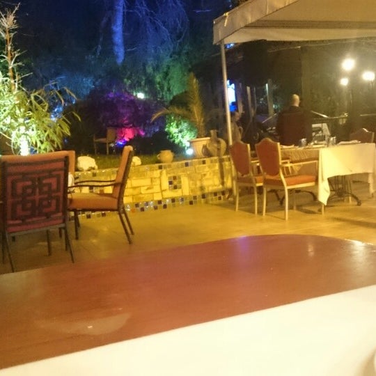la veranda bois des arcades