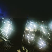 veranda lounge lakefront