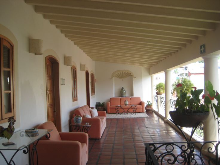 veranda definition in spanish