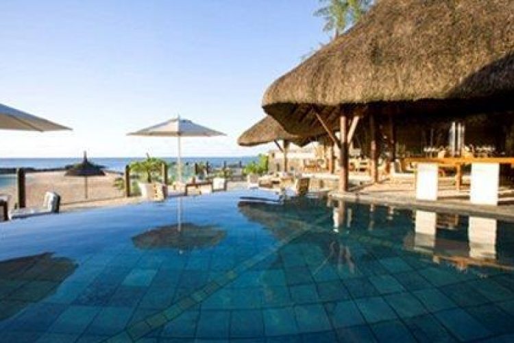 veranda pointe aux biches thomson
