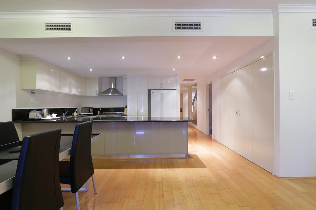 veranda hotel perth