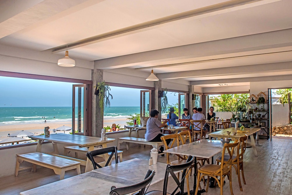 veranda lodge hua hin map