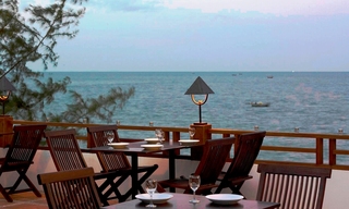 veranda lodge restaurant hua hin