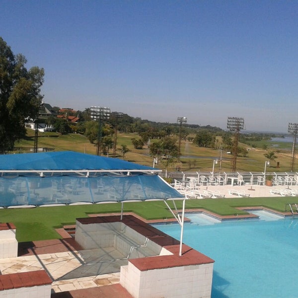 veranda yacht y golf club paraguayo