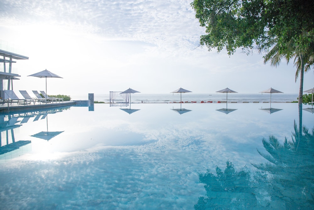 hotel veranda resort cha am hua hin 4*nl