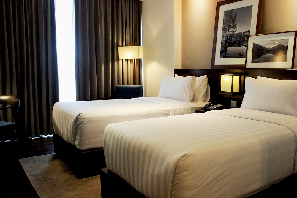 veranda hotel @ pakubuwono by breezbay japan