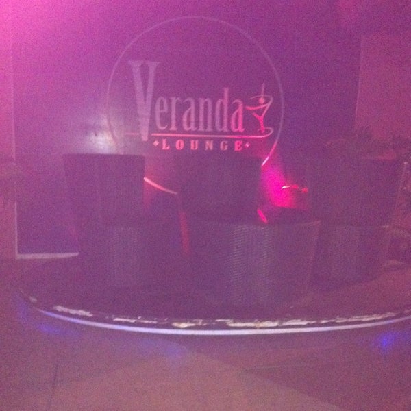 veranda lounge sucat