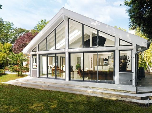 veranda avec mur plein