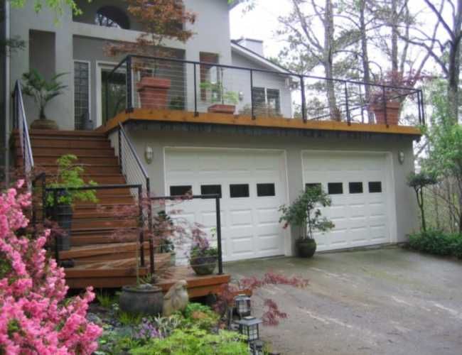 veranda over garage