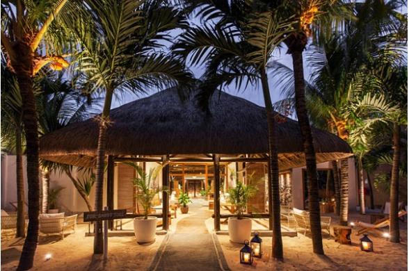 veranda pointe aux biches jet tours