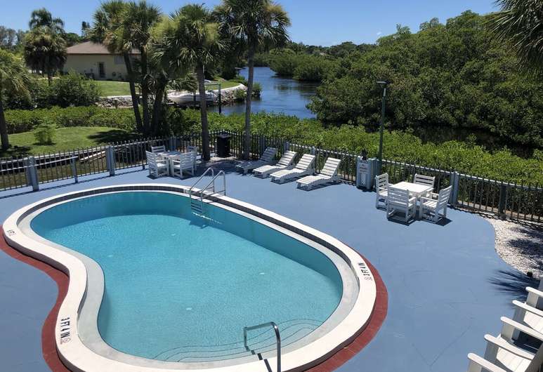 veranda hotel englewood fl
