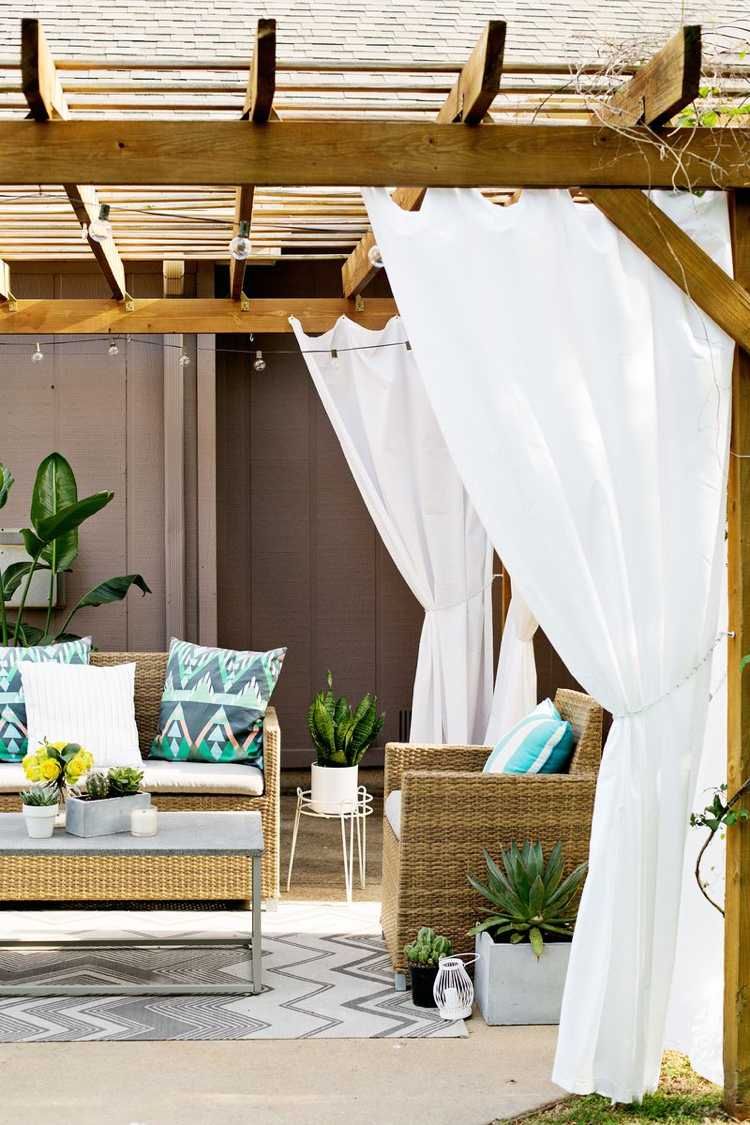 veranda dans le jardin