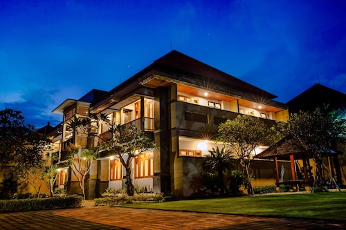 danes art veranda bali