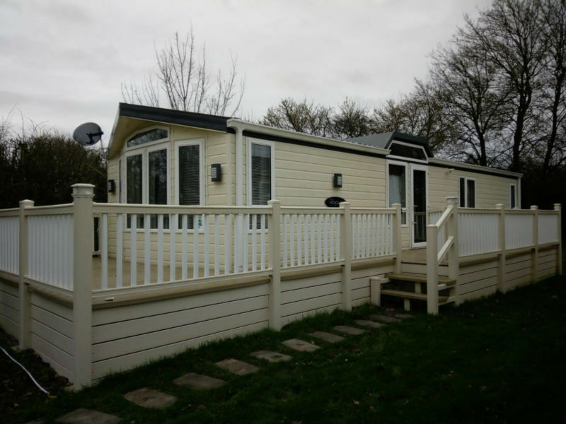 veranda caravan mobile home