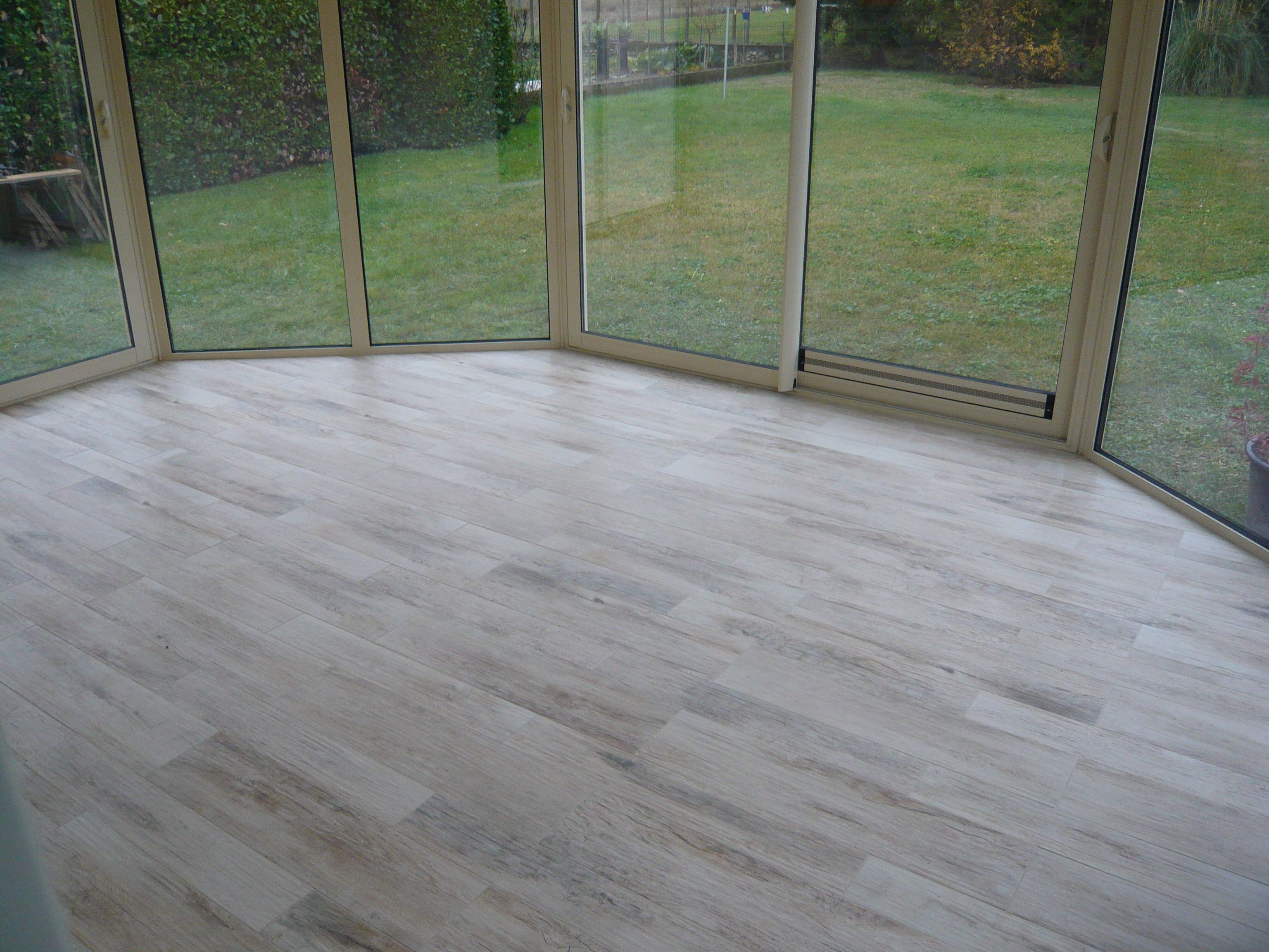 veranda parquet gris