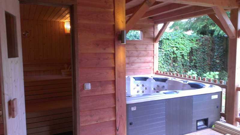 jacuzzi onder veranda