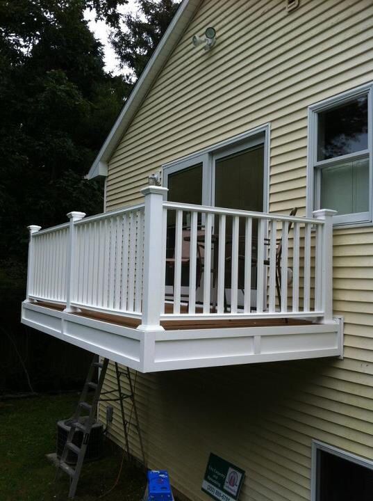 cantilevered verandah design